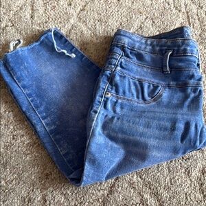 No Boundaries Women's Skinny Jeans in Classic Blue